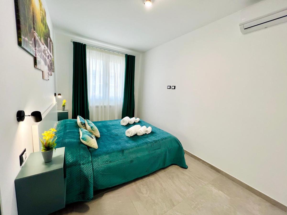 Meravigghia Holiday home